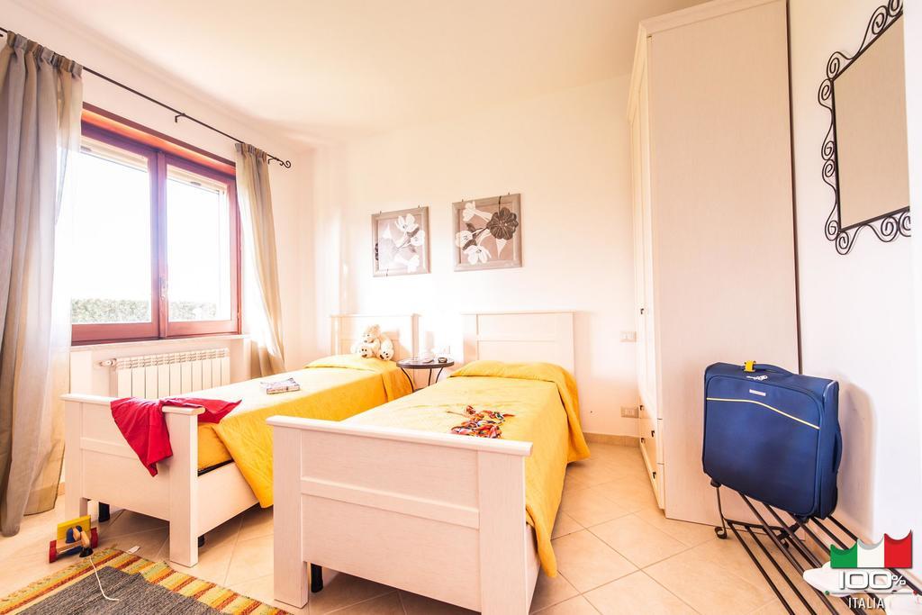 Livingapple Beach Minturno Exteriér fotografie