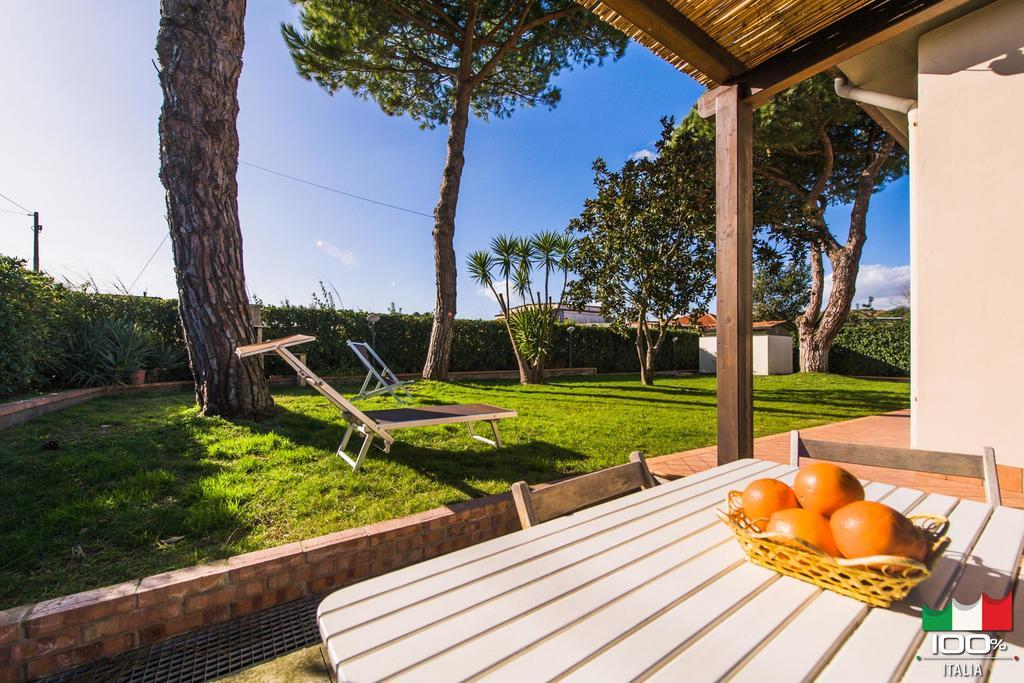 Livingapple Beach Minturno Exteriér fotografie