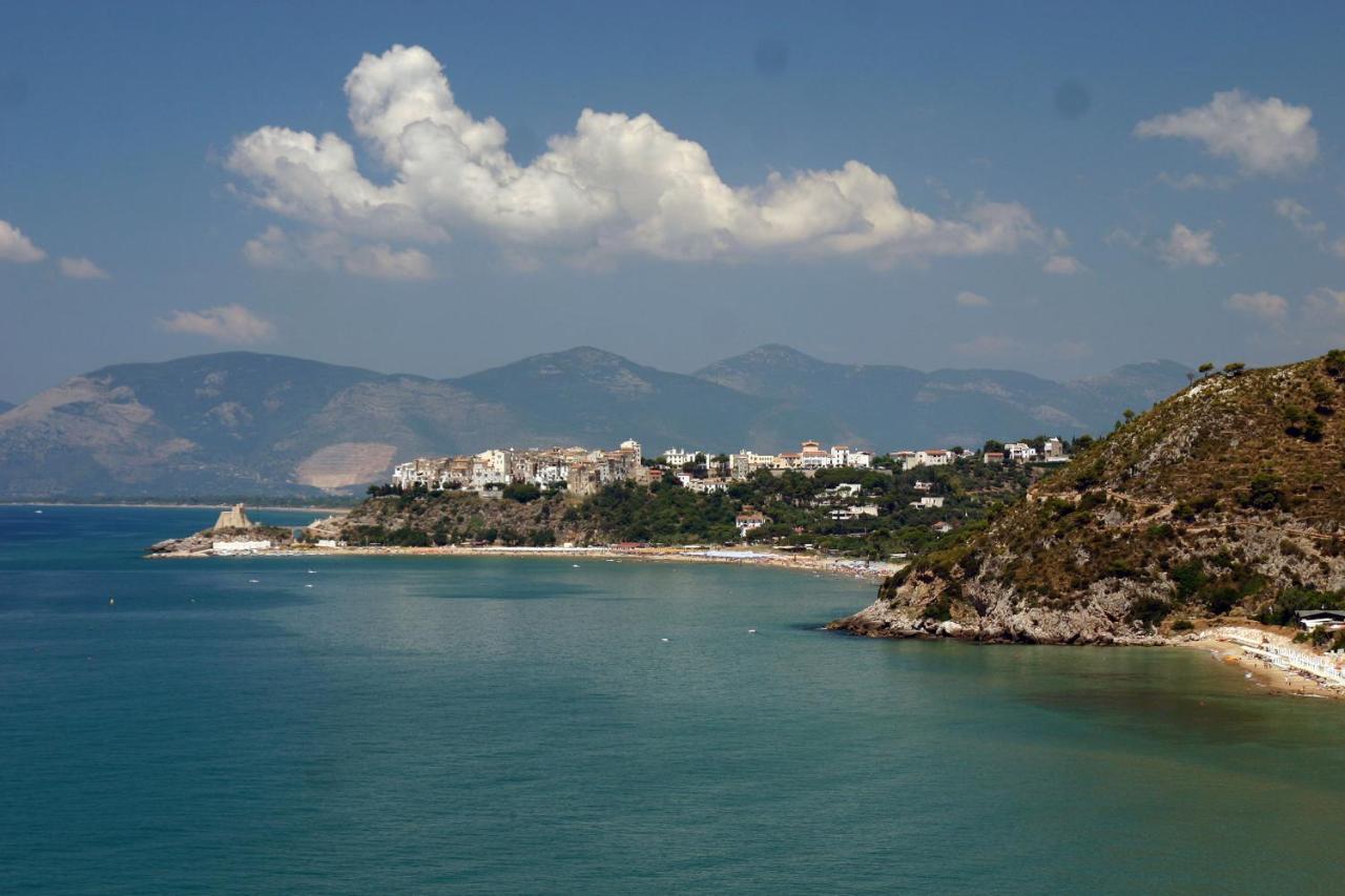 Livingapple Beach Minturno Exteriér fotografie